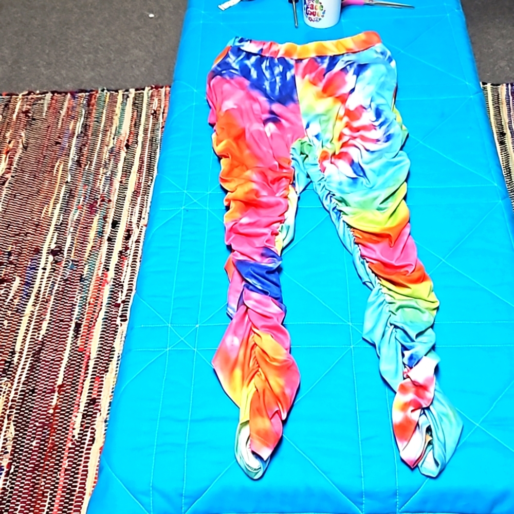 Tiedye size med pants - Picture 1 of 7